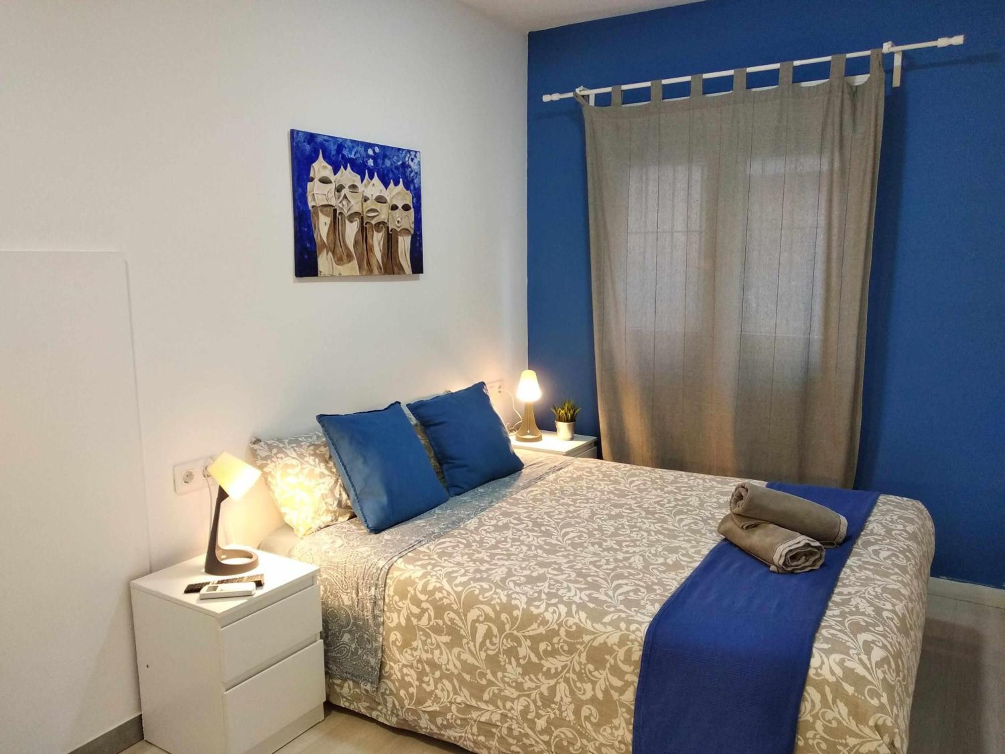 Hostal Urban Basic L'Hospitalet de Llobregat Bilik gambar