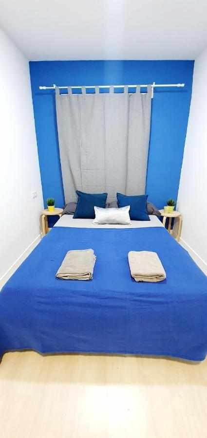 Hostal Urban Basic L'Hospitalet de Llobregat Luaran gambar